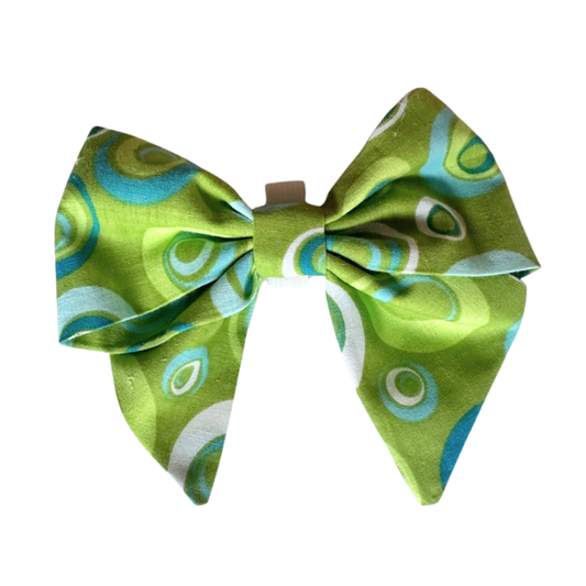 Groovy Grove Bow